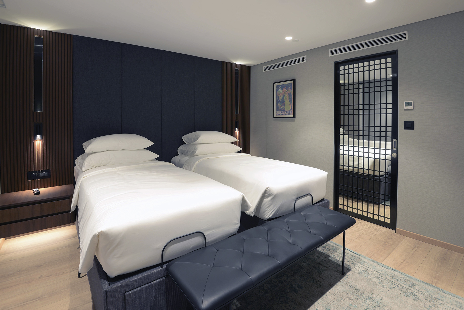 Emerald Waterways - Emerald Harmony - Grand Balcony _8_.jpg